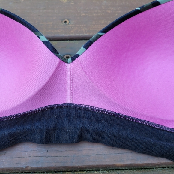 PINK Victoria's Secret Bra Bundle - Size 34B (GUC) - Picture 12 of 16